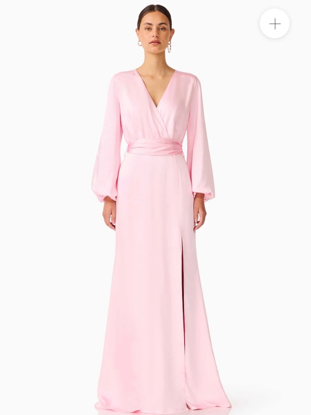 NWT Kai Long Sleeve Maxi Dress in Pale Pink
Size S